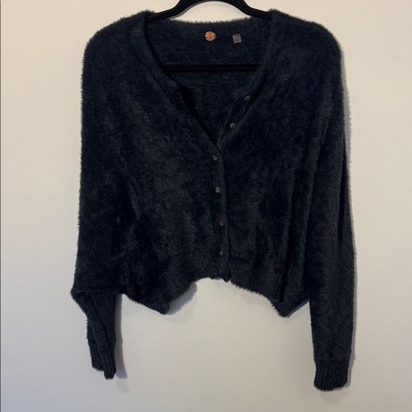 Free People One Oversized Fuzzy Allegra Cardi in Black - XS - Picture 2 of 5